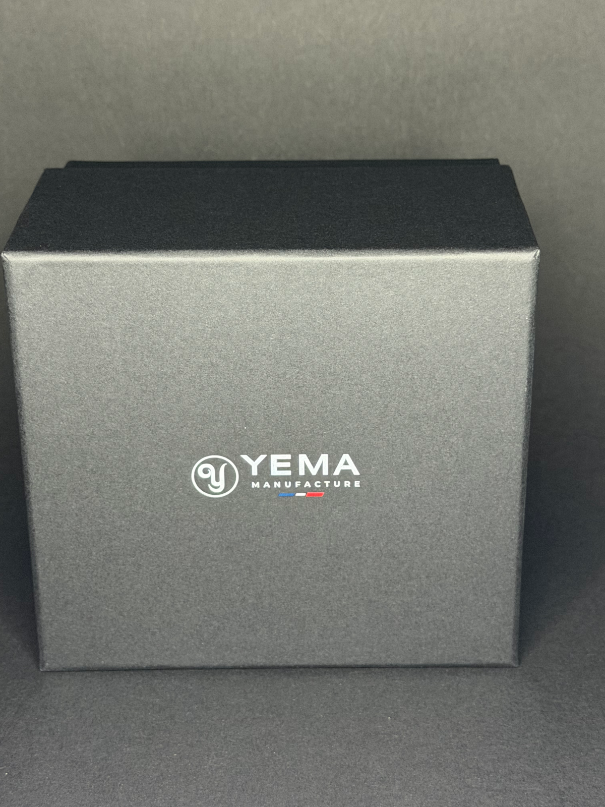 Yema Superman Steel CMM.10 39 mm Ref. 11.13.66.SN.M2